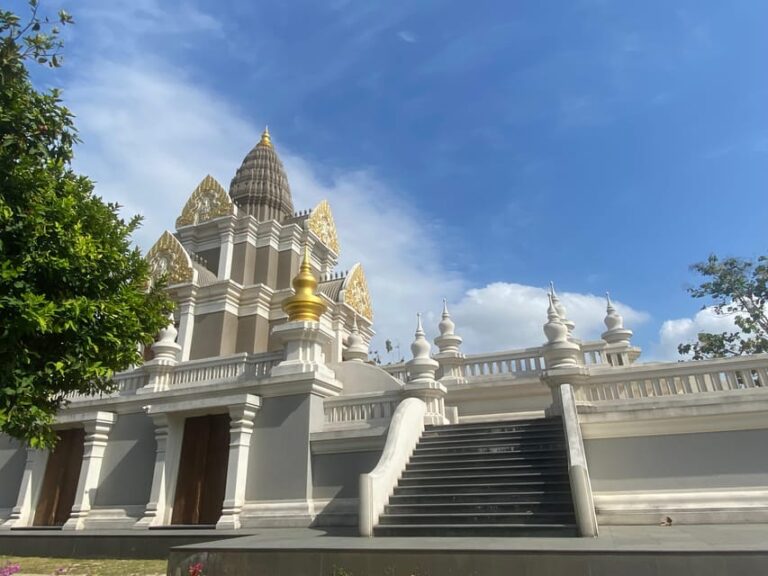 Phuket: Big Buddha Temple, Wat Chalong Private Guided Tour