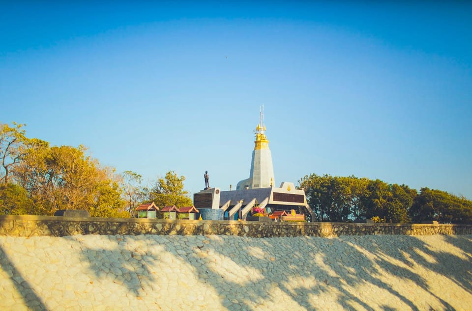 Phuket:Big Buddha & Promthep Cape & Wat Chalong Guided Tour - Tour Logistics