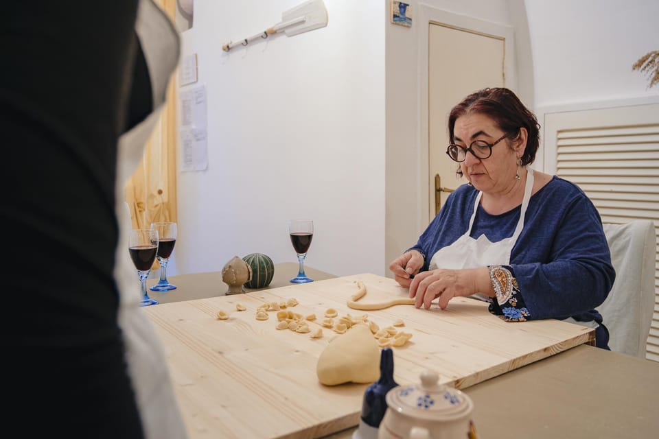 Polignano a Mare: Apulian Cooking Class With Food and Drinks - Apulian Cuisine Exploration