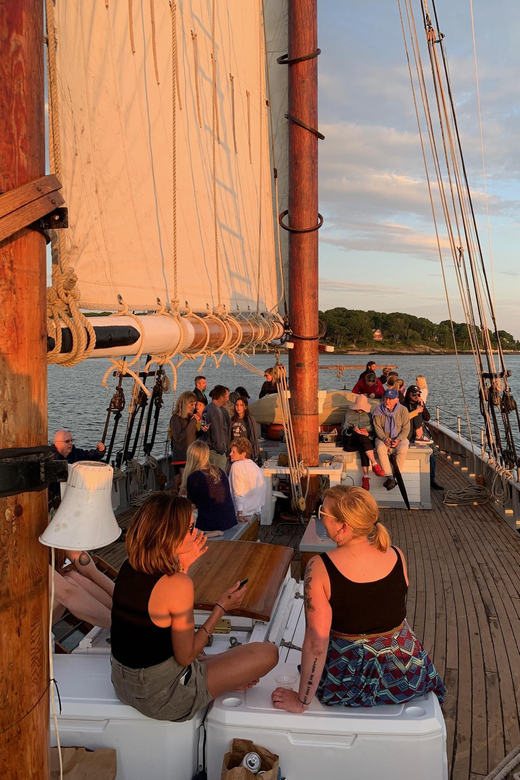 Portland, Maine: Sunset Windjammer Cruise Along the Coast - Activity Overview