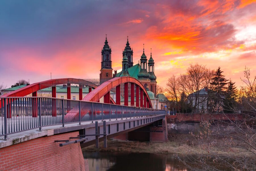 Poznan: Insta-Perfect Walk With a Local