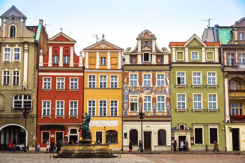 Poznan: Old Town Highlights Private Guided Walking Tour - Tour Overview and Pricing