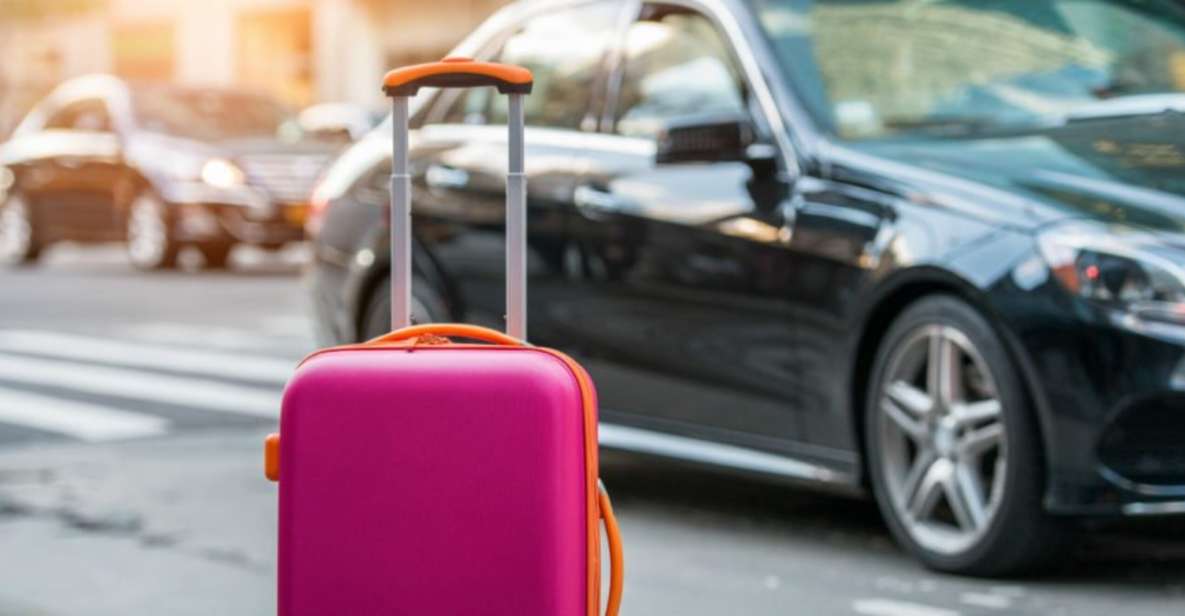 Praia: Private Airport Transfer - Service Overview