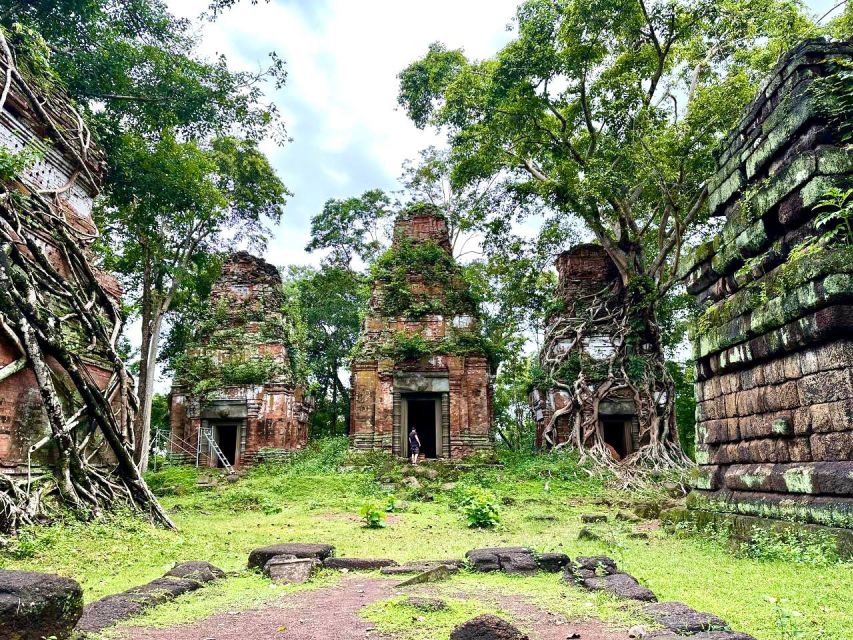 Preah Vihear: Full-Day Preah Vihear and Koh Ker Temple Tour - Experience and Activities