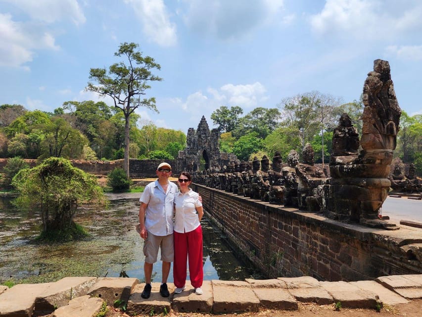 Private Angkor Wat Tour With Free Airport Pickup or Transfer - Tour Overview and Pricing