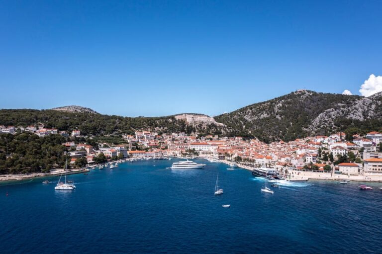 Private Boat Tour to South Side of Island Hvar and Pakleni..