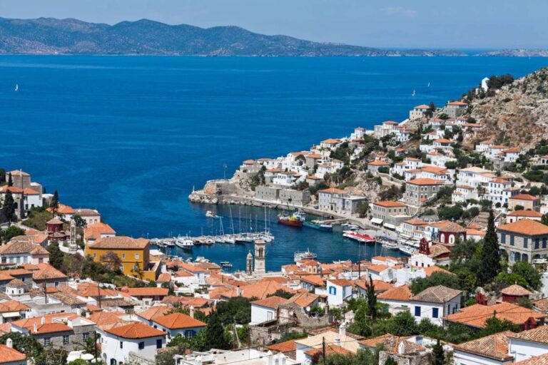 Private Day Cruise With Skipper to Hydra and Poros Islands