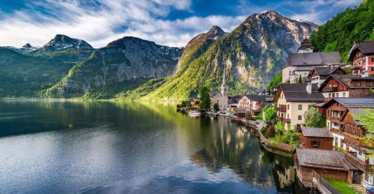 Private Day Trip: Linz to Hallstatt, English Speaking Driver