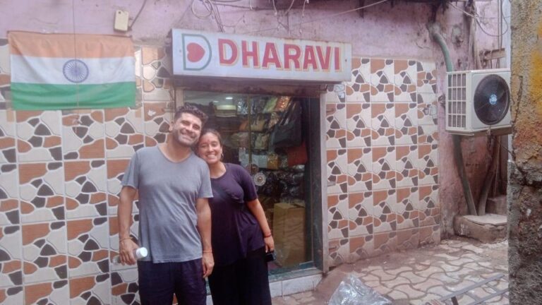 Private Dharavi Slum Tour Including Car Transfer