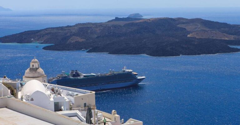 Private Famous Sights Tour With Local Guide in Santorini