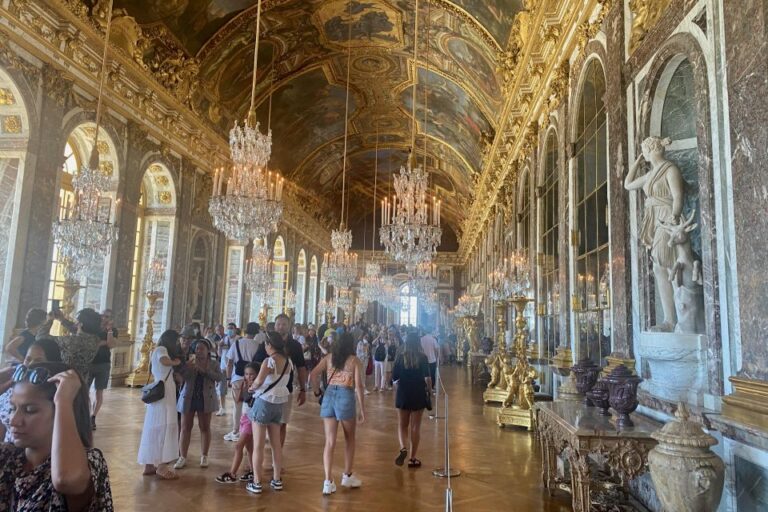 Private Fontainebleau, Versailles, Trianon From Paris