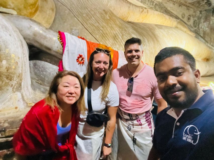 Private Kandy to Sigiriya Day Tour