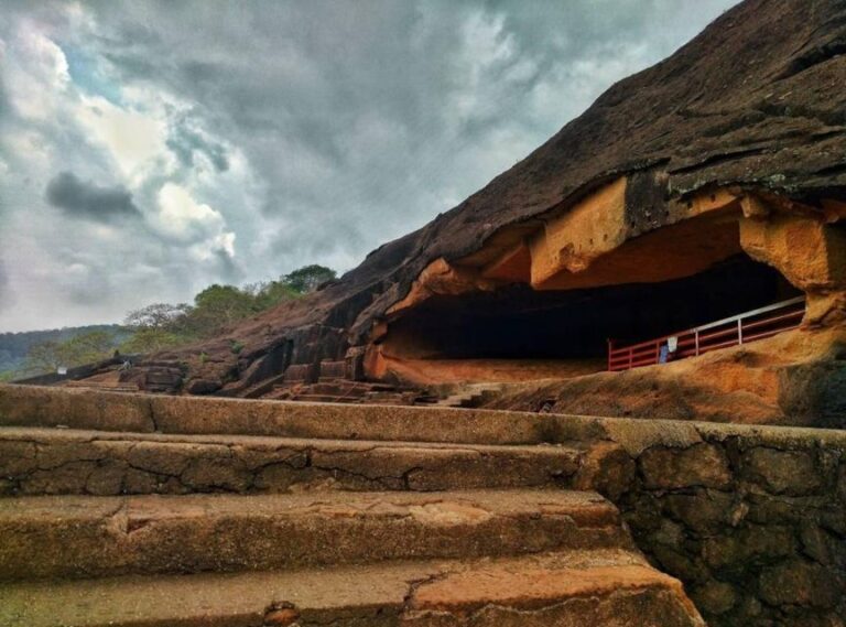 Private Kanheri Buddhist Caves Tour Including AC Vehicle