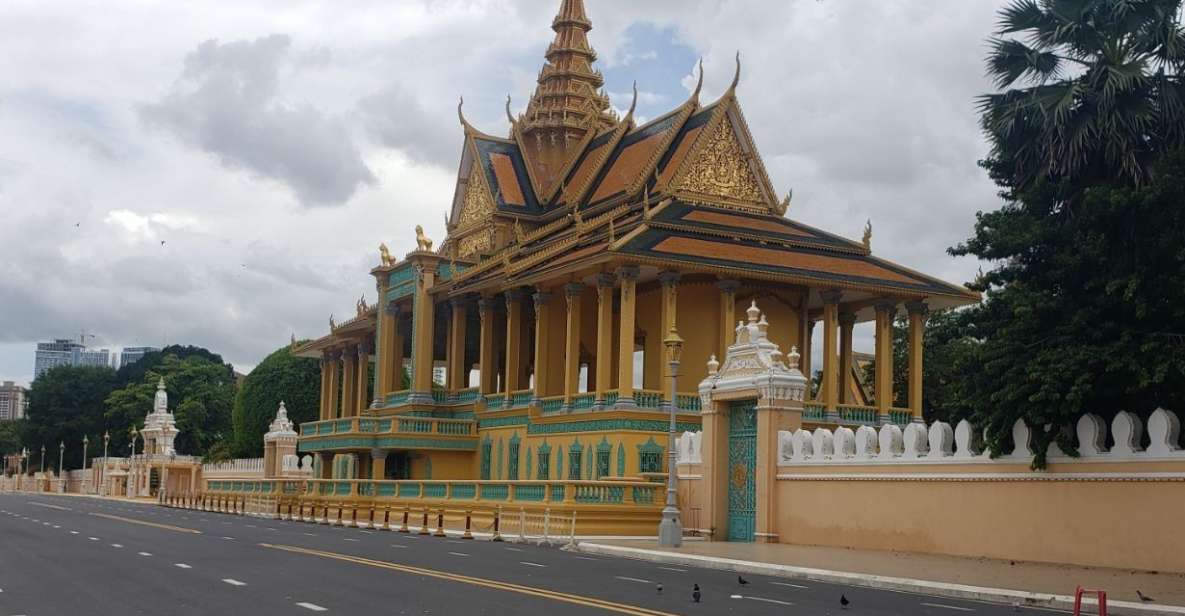 Private One Day Tour in Phnom Penh - Tour Overview