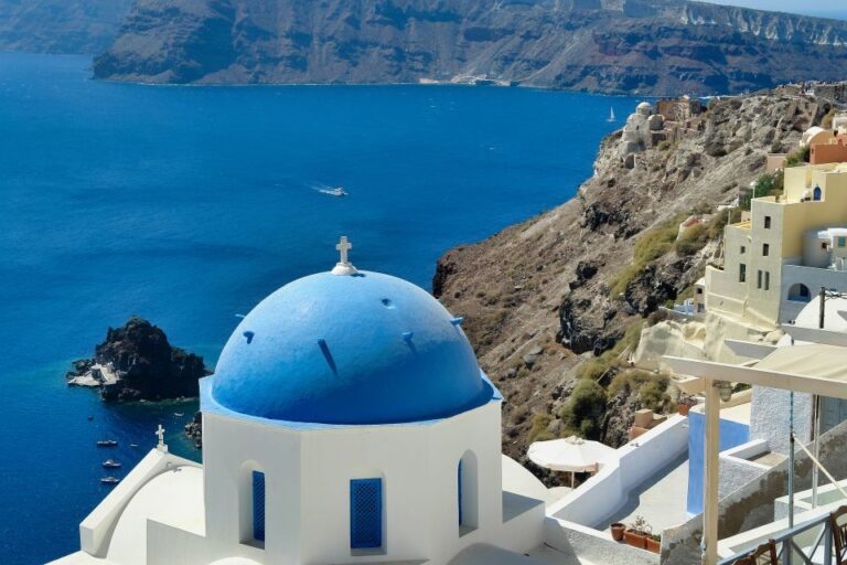 Private Santorini Highlights Tour Inc. Wine Tastings & Food