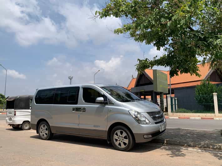 Private Taxi: Transfer From Phnom Penh to Ho Chi Minh - Overview of Private Taxi Transfer