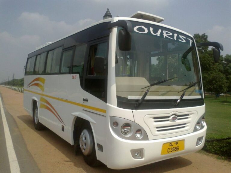 Private Transfer From New Delhi Airport/Hotels to Agra