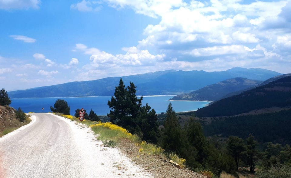 Private Transfer From Pamukkale or Karahayıt to Salda Lake - Salda Lake Highlights