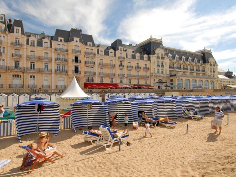 Private Van Tour of Cabourg Trouville Deauville From Paris