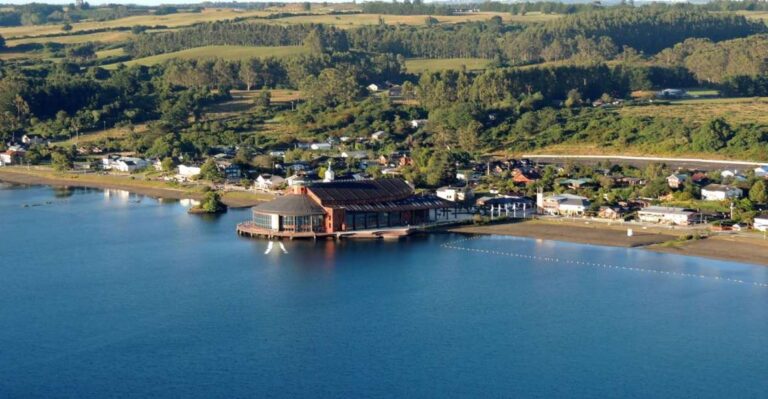 Puerto Varas: Half-Day Tour to Frutillar and Llanquihue