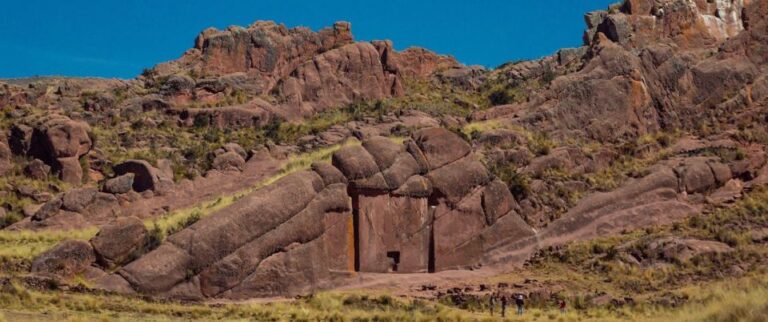 Puno: Day Tour to Chucuito, Aramu Muru and Juli