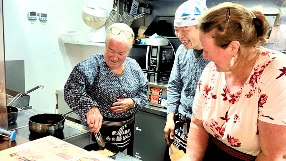 Ramen Making and Izakaya Menu Experience by a Japanese Chef - Unique Features and Souvenirs