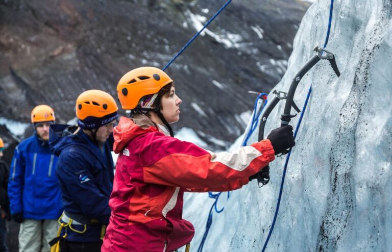 Reykjavik/Sólheimajökull: Glacier Hiking & Ice Climbing Trip