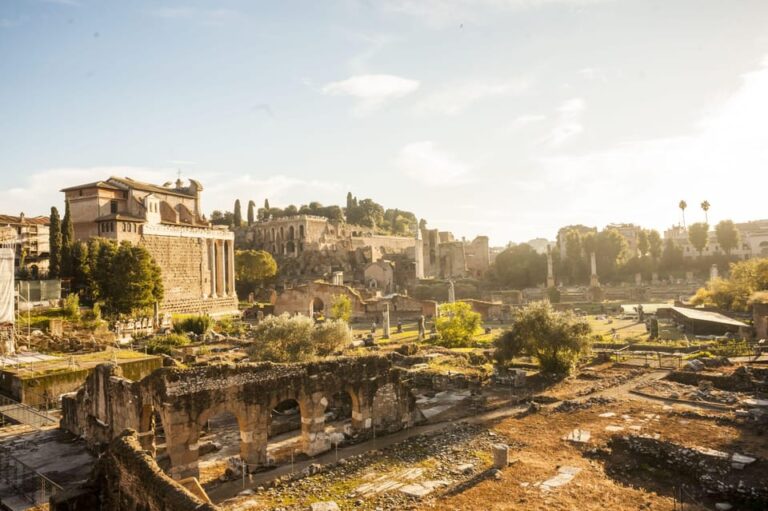 Rome: Colosseum, Forum, Palatine Hill Entry & Audioguide App