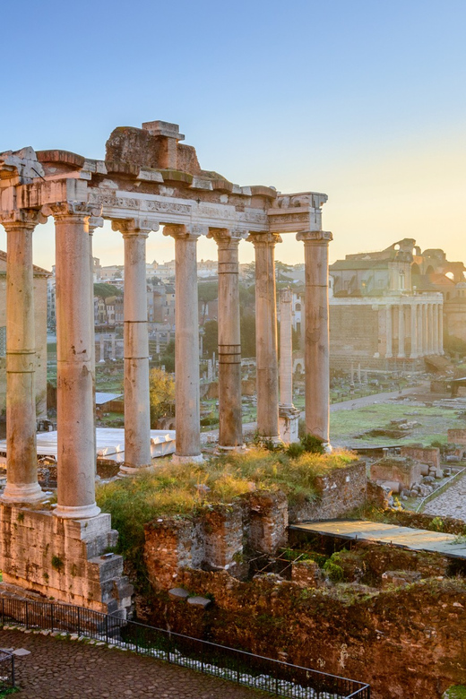 Rome: Highlights App Guided Tour With Puzzles - Explore 10 Attractions