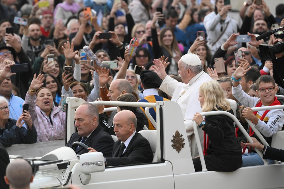 ROME: PAPAL AUDIENCE EXPERIENCE - Overview and Details