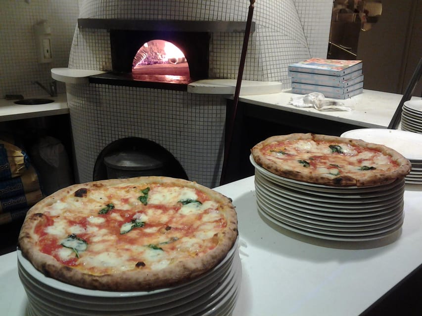 Rome: Pizza Tasting and Best Gelato Food and Colosseum Tour
