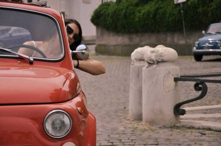 Rome Private Tour and Photo in a Vintage Fiat 500