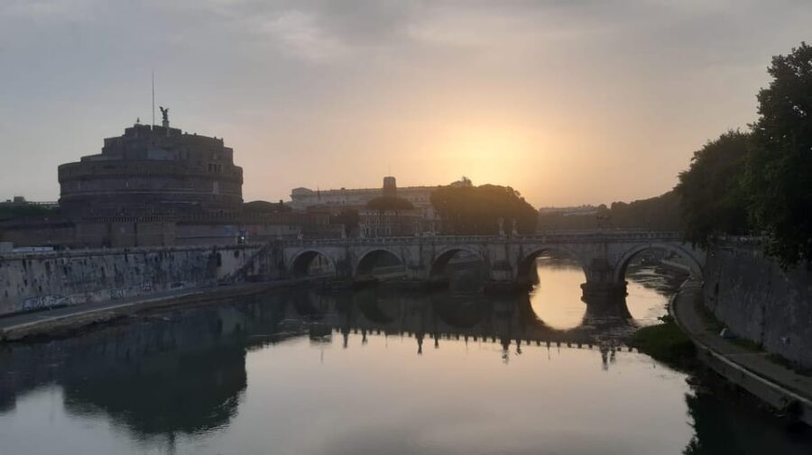 Rome: Sunrise From Appian Way to the City Center E-Bike Tour