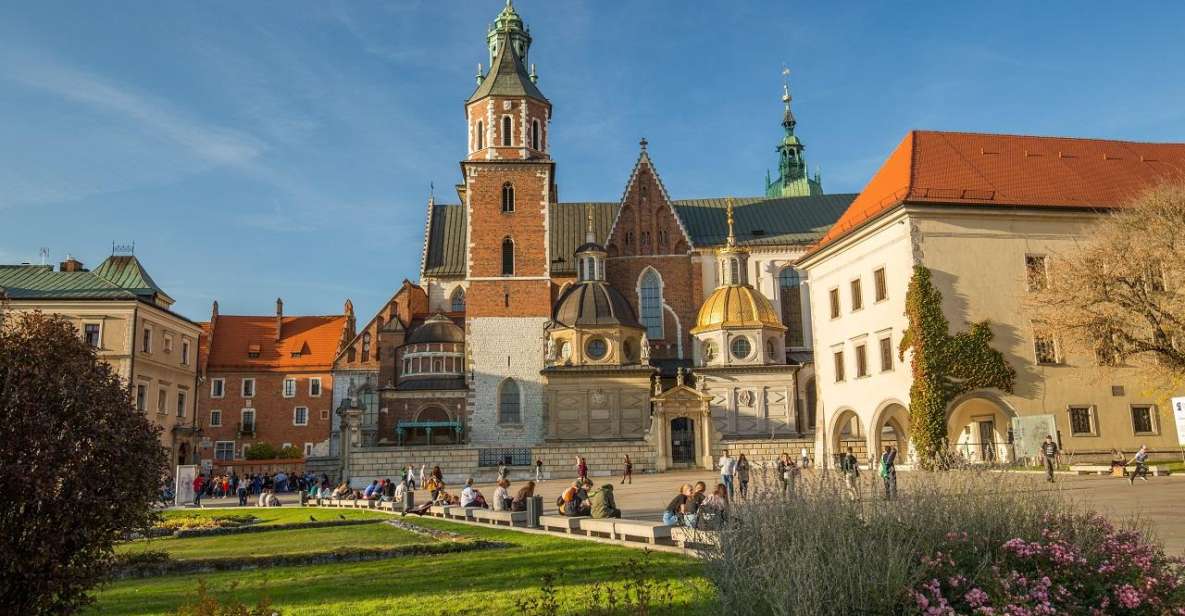 Royal Cathedral, St. Marys Basilica and Underground Museum - Overview of the Tour