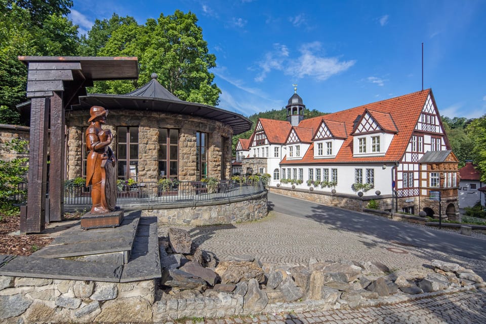 Saalfeld: Fairy Grottos Guided Tour - Tour Overview and Pricing