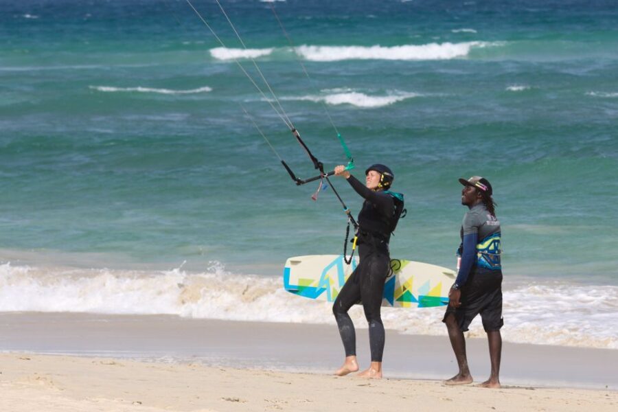 Sal: Kitesurfing Lessons - Lesson Structure and Progression