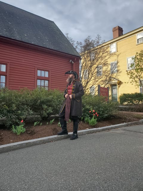 Salem: History of Salem Walking Tour W/Real Pirates Entry - Tour Overview