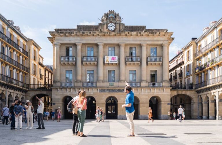 San Sebastian Aquarium Entry Ticket and City Walking Tour