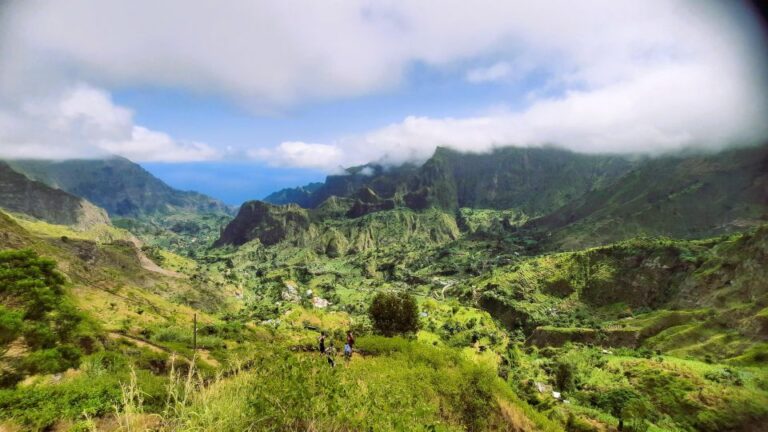 Santo Antão: Full Day Island Tour & Visit to Cova De Paul