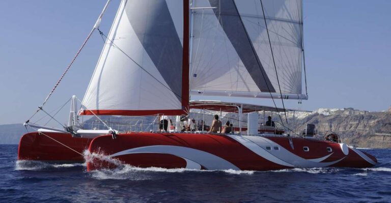 Santorini: Dream Catcher 5-hour Sailing Trip in the Caldera