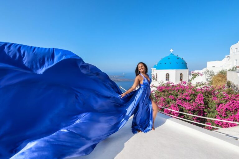 Santorini: Private Flying Dress Photoshoot With Dress Rental