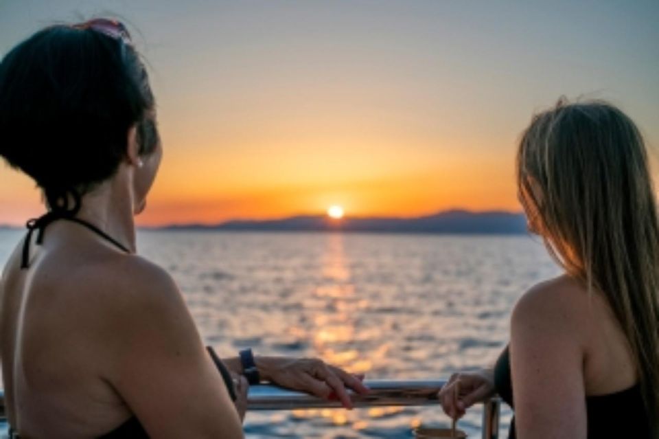 Sarenal: Sunset Catamaran Cruise With BBQ - Overview and Pricing