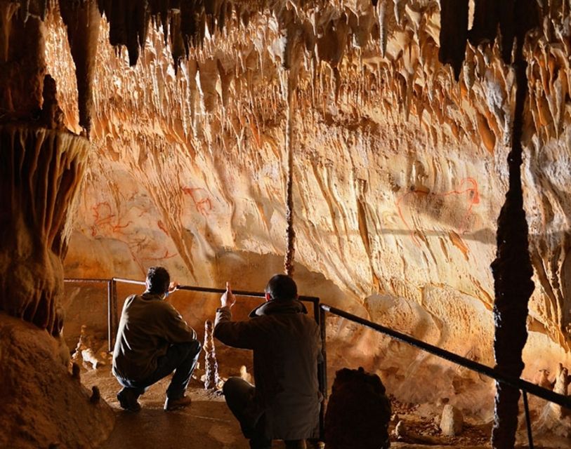 Sarlat : Private Tour to an Original Prehistoric Cave - Overview of the Tour