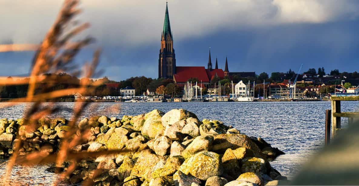 Schleswig: Highlights Tour (Cathedral, Old Town, Holm, City Harbor) - Immerse in Schleswigs History