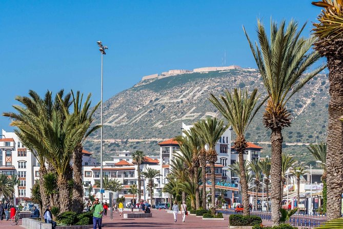 Seafront Promenade - Overview of the Seafront Promenade