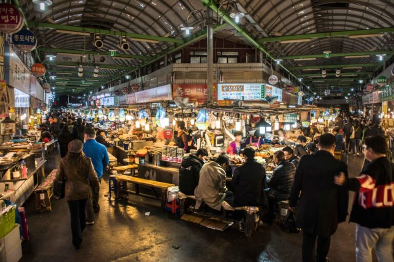 Seoul Gwangjang Market Foody Walking Tour