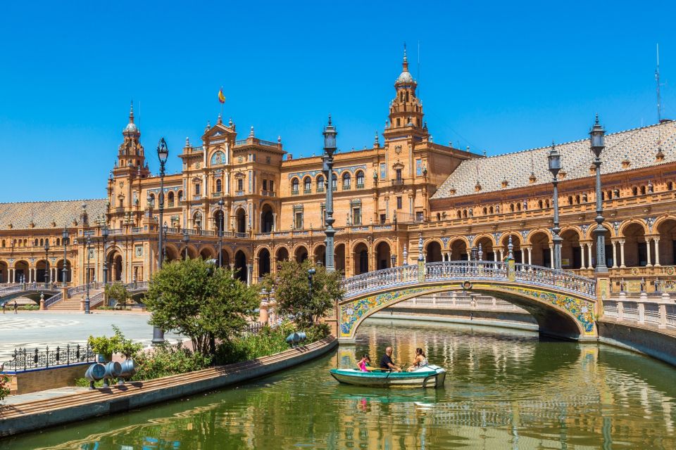 Seville: City Highlights Private Cyclo Tour - Tour Inclusions