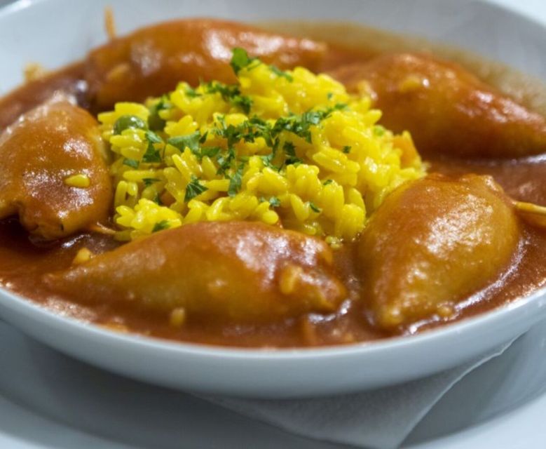 Seville: Tapas and Wine Tasting Tour