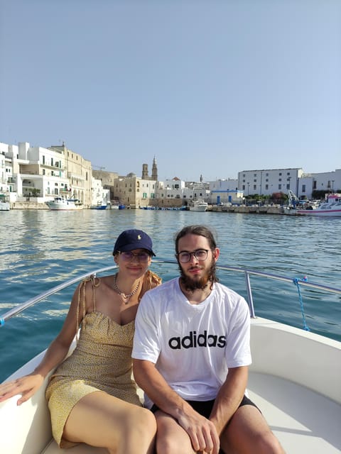 SHARED TOUR OF MONOPOLI AND POLIGNANO A MARE