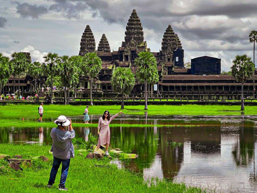 Siem Reap Airport Pick-up & Next Day Angkor Wat Guided Tour - Overview and Pricing